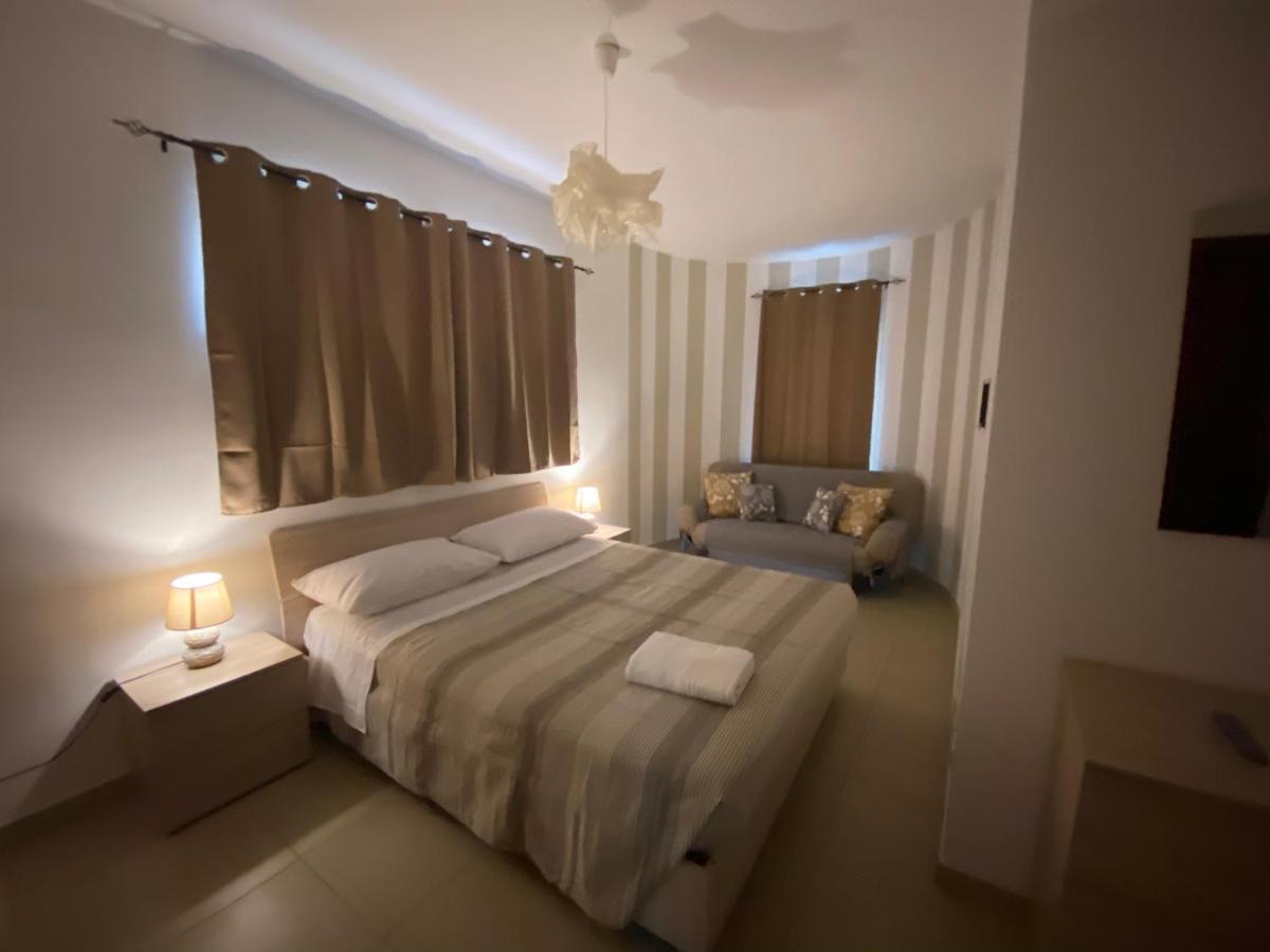 Sara Home Cosenza Eksteriør bilde